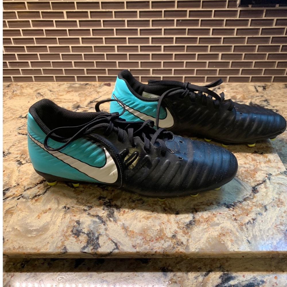 uptempo cleats for sale